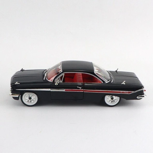 Metal 1:24 1961 Chevy Impala Model Araba - Resim 2