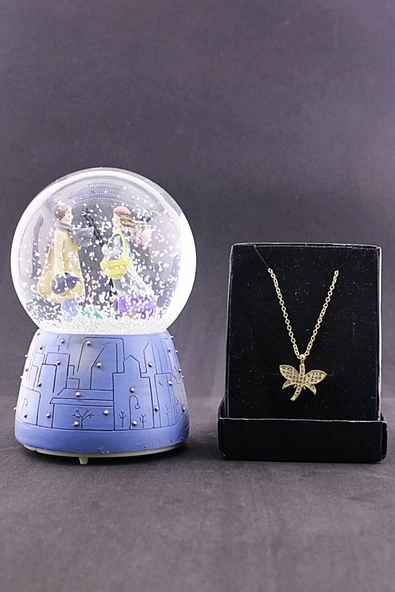 Sevgiliye Yeni Kış Masalı Orta Boy Kar Küresi ve Zirkon Taş Kolye Set 12 CM Boy Işıklı Müzikli - Resim 3