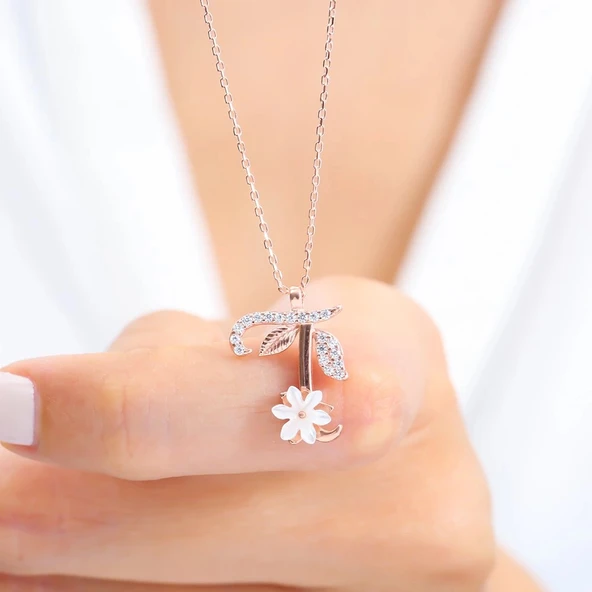 Işıltılı Manolya Çiçeği T Harfi Gümüş Harfli Kolye - Rose - Resim 3