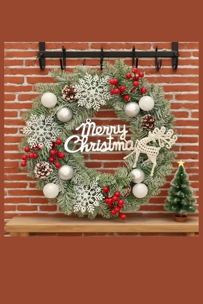 Noel Geyiği & Kar Tanesi Temalı Çilek Çelenk – Ev, Kafe, Butik ve Kapı Dekoru İçin Şık Tasarım | Pencere & Sergi Alanlarına Bayram Şıklığı | Mevsimsel Dekor ve Özel Hediye Seçeneği - Resim 4