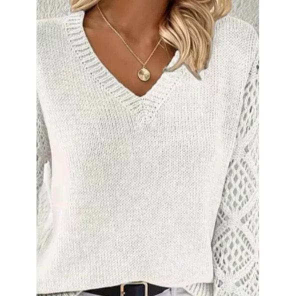 Lucky Life Kadın  Uzun Kollu V Yaka Kol Delikli Baklava Desen Detaylı Triko Kazak ürün görseli 1