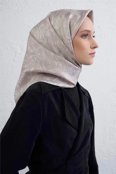 9431 ARMİNE EŞARP - Resim 2