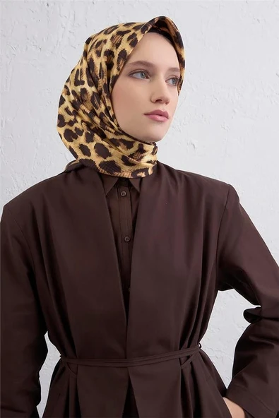 9425 ARMİNE EŞARP - Resim 2