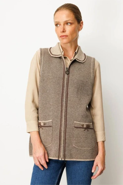 25031 DESEN TRİKO POLO YAKASI KORDENE NAKIŞ İŞLEMELİ FERMUARLI KISA YELEK - Resim 2