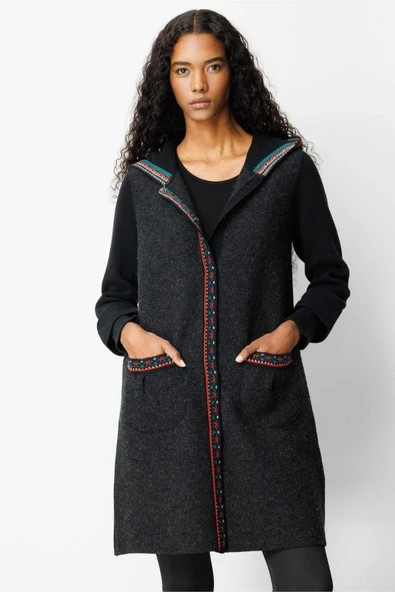 25019 DESEN TRİKO BANTLARI JAKARLI ÖNÜ KEÇE KAPŞONLU ÇITÇITLI UZUN KABAN - Resim 6