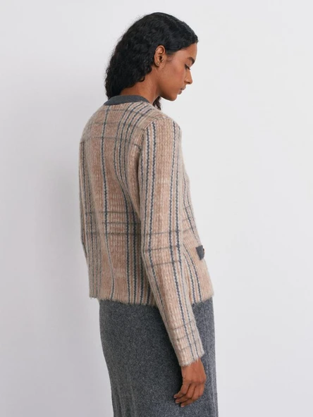 60986 DİLVİN DESENLİ ŞARDONLU DÜĞMELİ TRİKO HIRKA - Resim 4