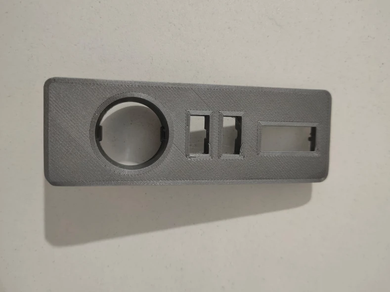 Opel_Vauxhall Corsa C - FARKLI MODEL İKİLİ USB GİRİŞLİ ÇAKMAKLIK KAPAĞI- 4740178 ürün görseli 1