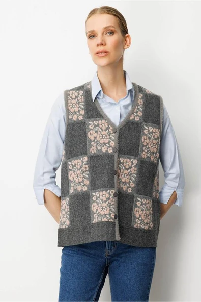 24084 DESEN TRİKO PITIRCIK ÇİÇEKLİ PATCHWORK KEÇE YELEK - Resim 6