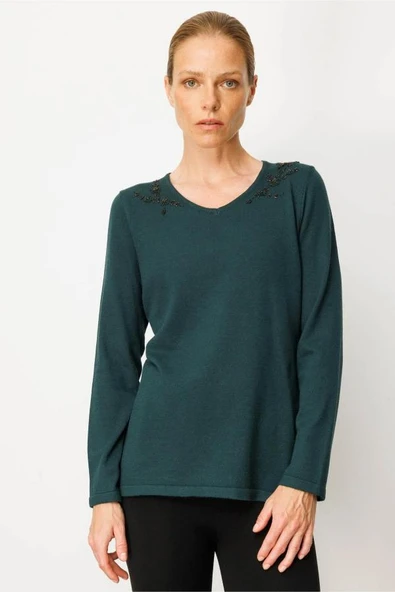 25090 DESEN V YAKA OMUZLARI BONCUK İŞLEMELİ TRİKO BLUZ - Resim 2