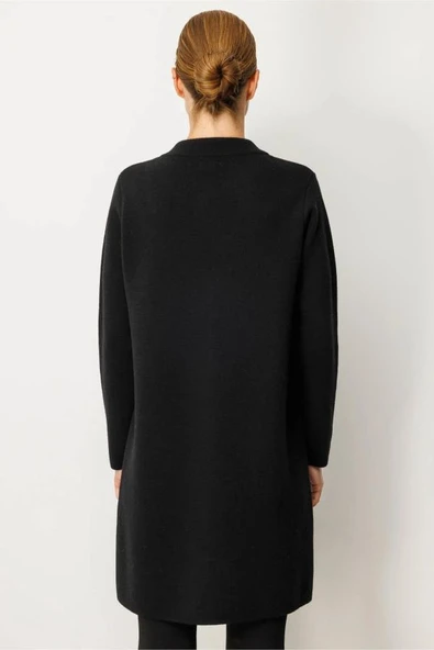 25023 DESEN DİK YAKA CEBİ TIĞLAMALI UZUN YÜN TRİKO KABAN - Resim 6