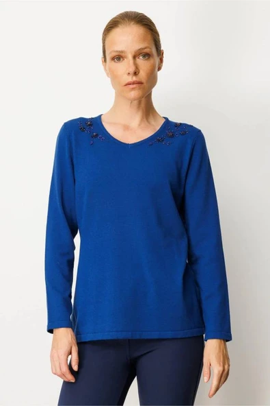 25090 DESEN V YAKA OMUZLARI BONCUK İŞLEMELİ TRİKO BLUZ - Resim 4