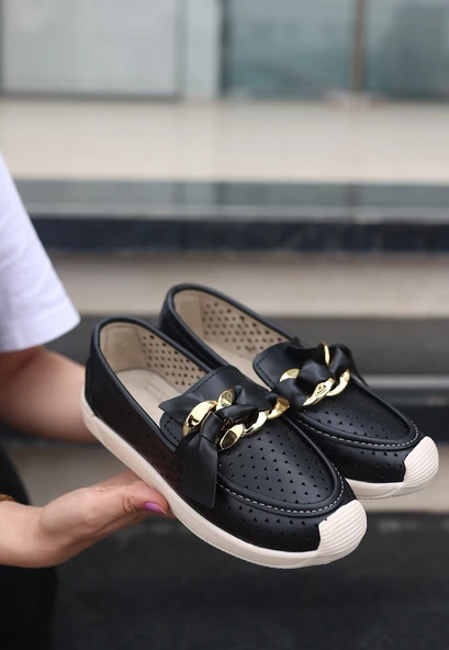 Riwan Siyah Cilt Babet Ayakkabı ürün görseli