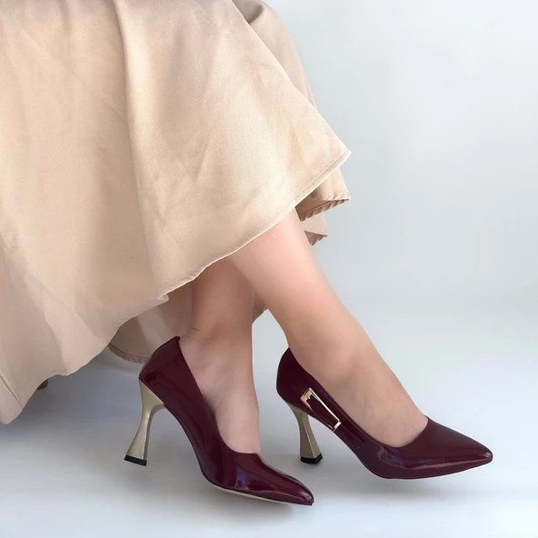 Motya Bordo Rugan Topuklu Ayakkabı - Resim 3