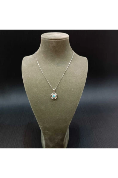 925 ayar gümüş turkuaz renkli taş detaylı minimalist kolye - Resim 2