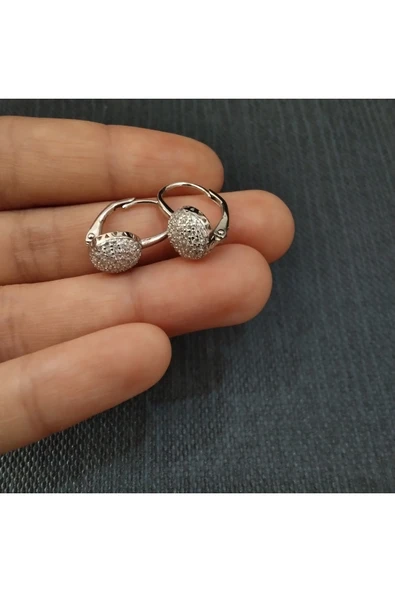 925 Ayar Yarım Küre Tasarımlı Kadın Gümüş Küpe -Sade ve Şık - Resim 2