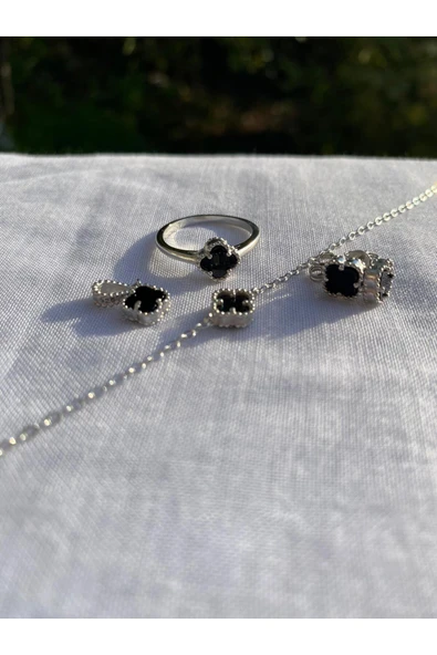 925 Ayar Gümüş Siyah Kadın Kolye, Küpe, Bileklik ve Yüzük Seti (Kolye Ucu Zincirsiz) ürün görseli 1