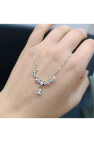 925 ayar gümüş kanatlı damla model tasarımlı kolye ürün görseli 1