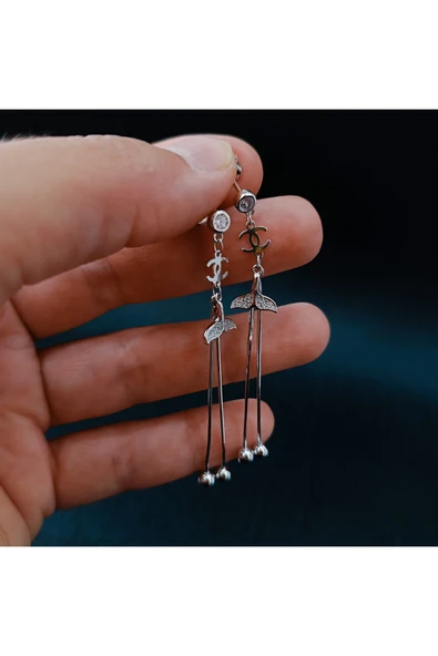 925 Ayar Sallanır Tasarımlı Balık Kuyruğu Model Kadın Gümüş Küpe -Sade ve Şık ürün görseli 1