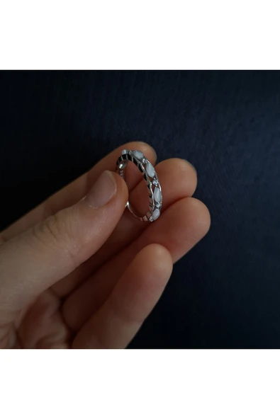925 Ayar Gümüş Otantik Detay Genç/Yetişkin Kadın Yüzüğü - Şık Tasarım (No:17) - Resim 2