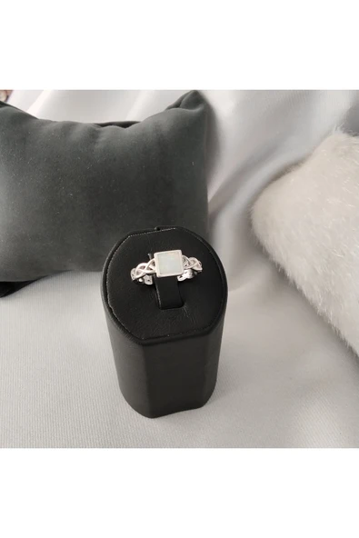 925 Ayar Gümüş Şık Tasarım Otantik Kadın Yüzük – El İşçiliği Model 2 ürün görseli 1