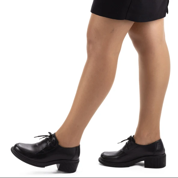 Kadın Hakiki Deri 5 Cm Topuklu Günlük Rahat Bağcıklı Oxford Ayakkabı ürün görseli