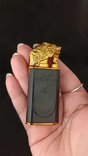 Mat Siyah Lüks Hediye Çakmak - Gold Kurt Figürlü Ay Yıldız Kabartmalı ürün görseli 1