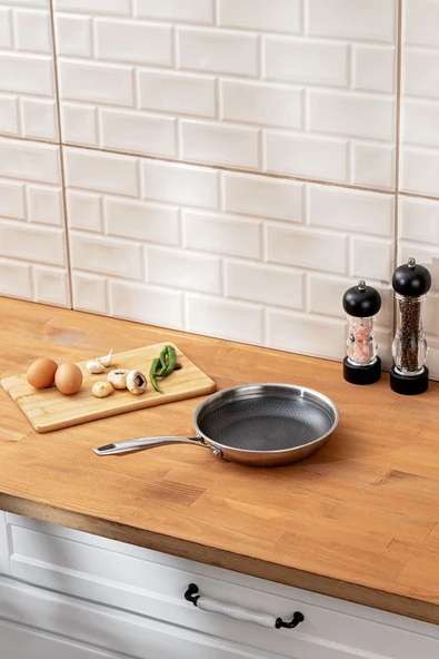 Pro Tri Ply Tava 20 cm ürün görseli