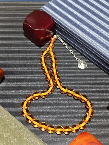  Şeffaf Zarafet: Bal Rengi Sıkma Çubuk Kehribar Tesbih - Resim 2