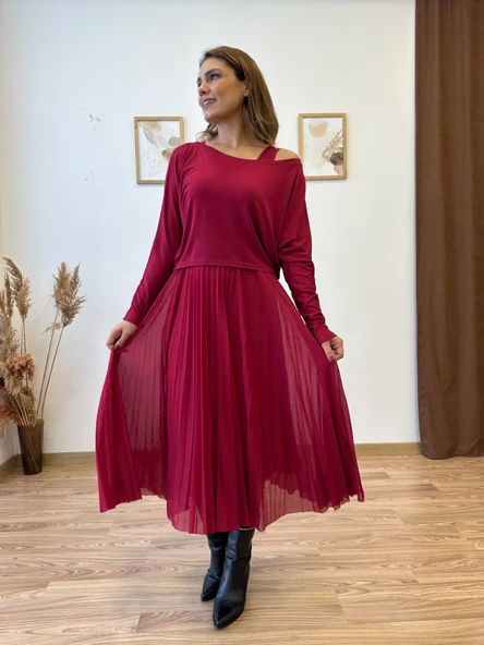 Piliseli İkili Elbise ürün görseli