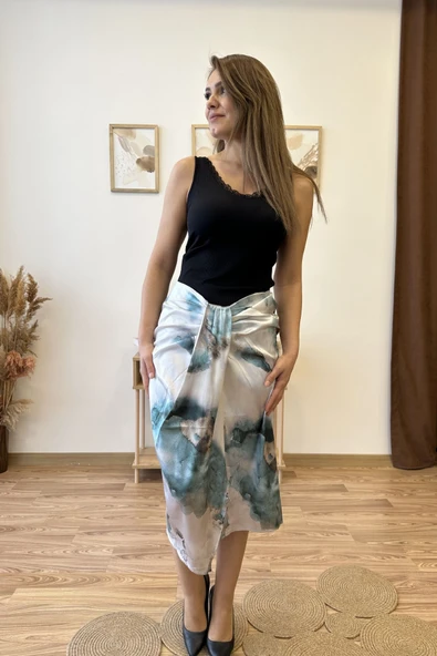 Ön Büzgülü Desenli Yırtmaçlı Etek - Resim 3