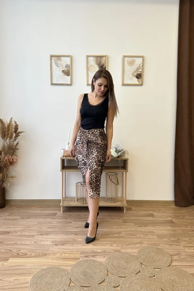 Ön Büzgülü Desenli Yırtmaçlı Etek - Resim 10