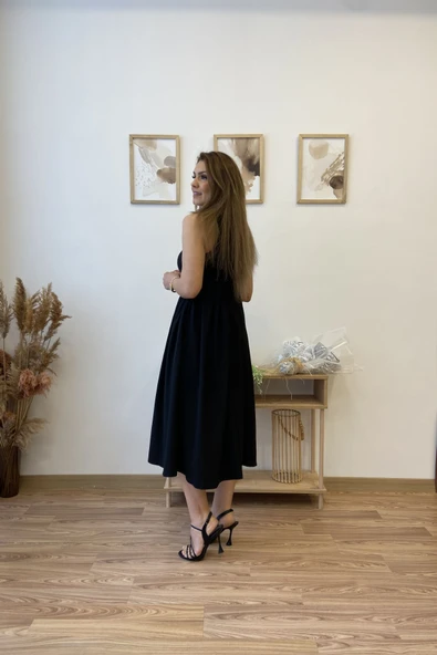 Büzgü Detaylı Uzun Kloş Elbise - Resim 2