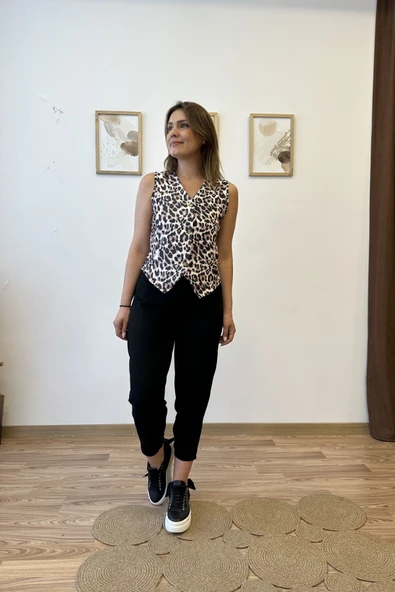 Leopar Desenli Atlas Yelek ürün görseli 1