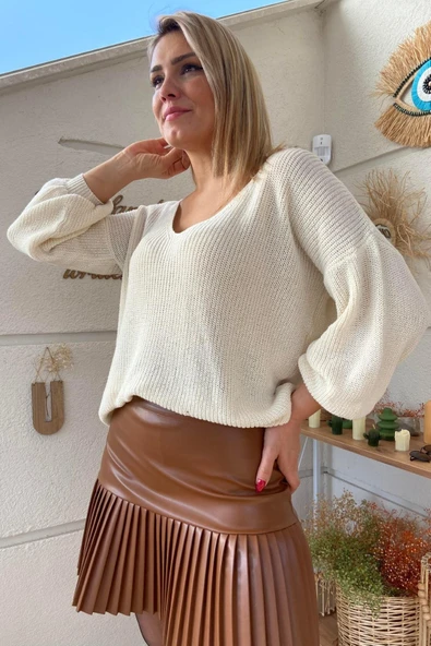 Yarım Pileli Deri Mini Etek ürün görseli 1