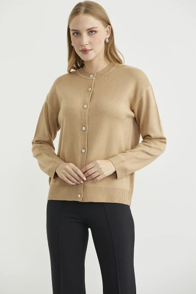Düğme Detaylı Sıfır Yaka Triko Hırka - Kamel ürün görseli