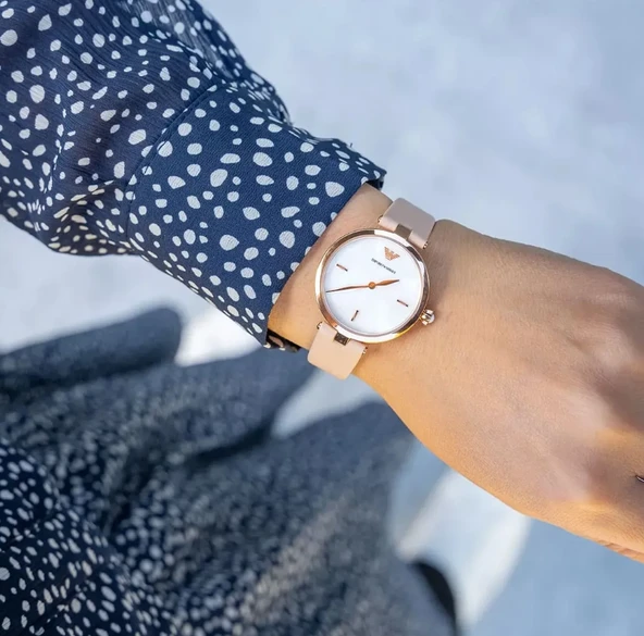 Emporio Armani AR11199 Kadın Kol Saati - Resim 2