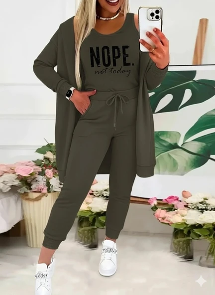 MDB Kadın Askılı Yuvarlak Yaka Yazılı Viskon Iki Iplik Bluz Ceket Ve Pantolon 3lü Takım ürün görseli