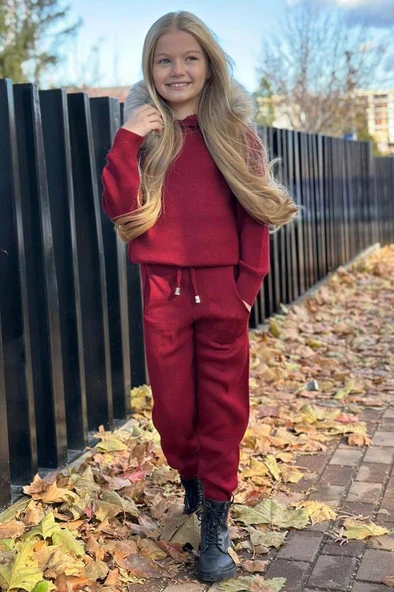 Kız Çocuk Yakası Çıkarılabilir Kürklü Kazak Çift Cepli Triko Bordo Alt Üst Takım ürün görseli 1