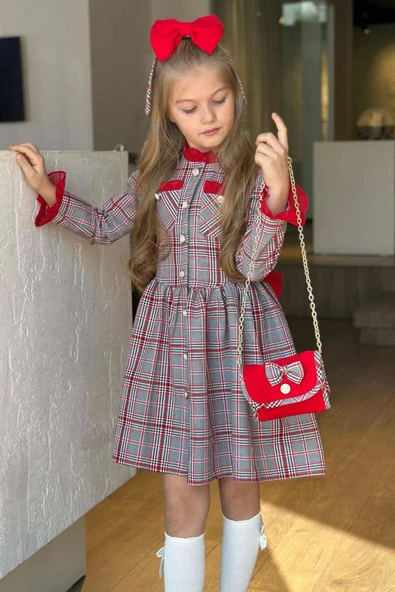 Kız Çocuk Yakası ve Kolları Fırfırlı Üzeri Boydan Düğme ve Ekose Detaylı Kırmızı Elbise - Resim 3