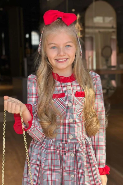 Kız Çocuk Yakası ve Kolları Fırfırlı Üzeri Boydan Düğme ve Ekose Detaylı Kırmızı Elbise - Resim 7