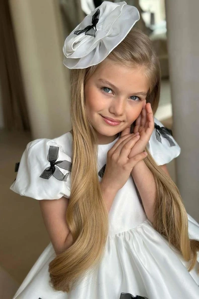 Kız Çocuk Balon Kollu Üzeri Siyah Kurdela Detaylı İçi Astarlı Saten Abiye - Resim 10