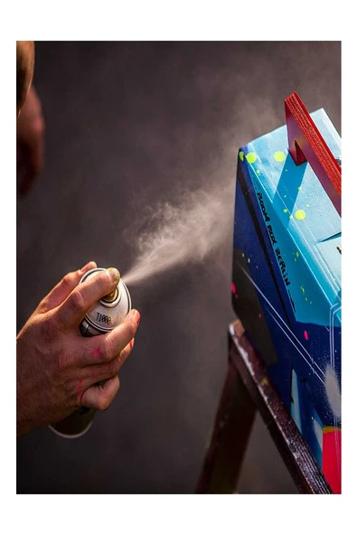 Vernik Sprey 200 ml 1 Adet Akrilik Vernik Kalıcı Şeffaf Koruma İç ve Dış Mekan Çizilmeye Karşı Dayanıklı Kalıcı - Resim 3