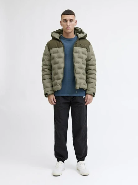 Jack Jones Poınt Heat Quılted Puffer Erkek Ceket 12285932 - Resim 3