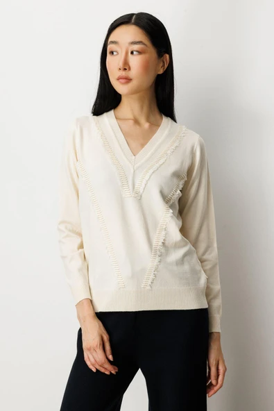 65338 ONTEKS V YAKA ÖNÜ DETAYLI KAZAK - Resim 2