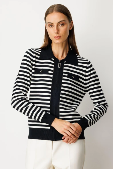 65911 ONTEKS KAZAK ÇİZGİLİ GÖMLEK YAKA ürün görseli