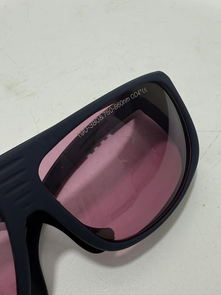 OD4 UV Lazer Koruma Gözlüğü 190-380 & 750-860nm - Resim 3