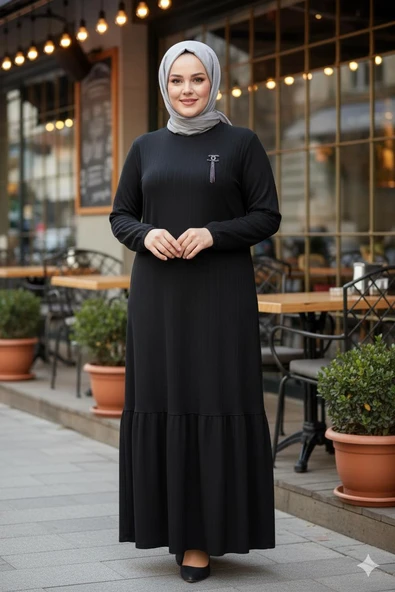 Hesna Kadın Derya Fitilli Doku Eteği Farbalı Broşlu Siyah Elbise ürün görseli 1