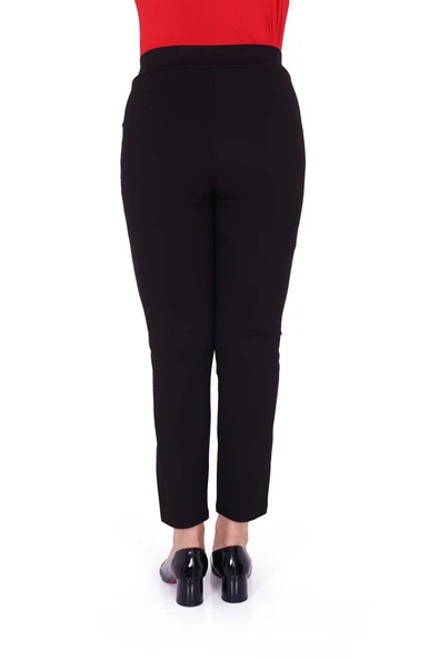 Ekstra Battal Beli Lastikli Yüksek Bel Toparlayıcı Detaylı Boru Paça Likralı Büyük Beden Kadın Pantolon - Resim 4