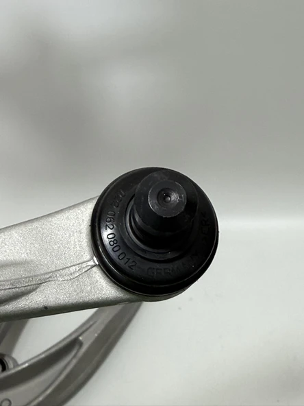 Spartech Audi A4/A5/Q5 Ön Salıncak Takımı (75 mm) - Resim 7