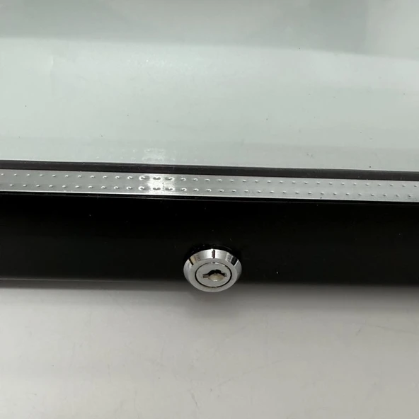 Kilit Mekanizmalı Çerçeveli Çift Cam Kapak 49x40,5cm - Resim 2